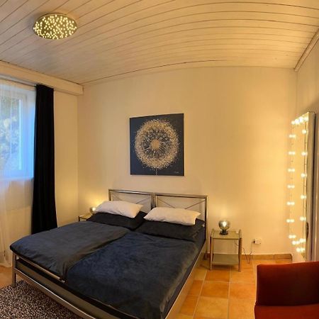 Wohnung 1 Mit 2 Schlafzimmern Und Terrasse Гросгмайн Экстерьер фото